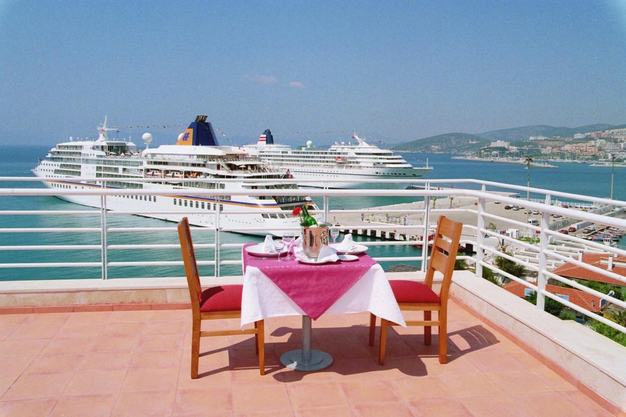 Kayhanbey Hotel Kusadasi Exterior photo