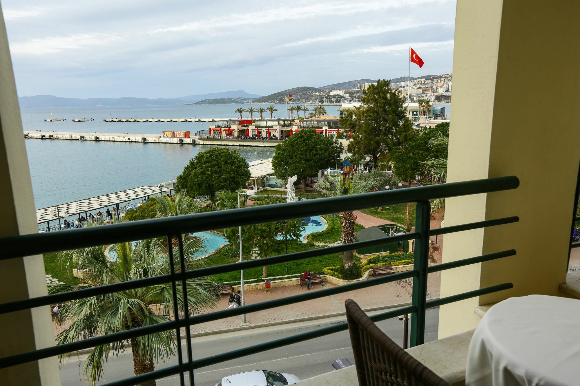 Kayhanbey Hotel Kusadasi Exterior photo